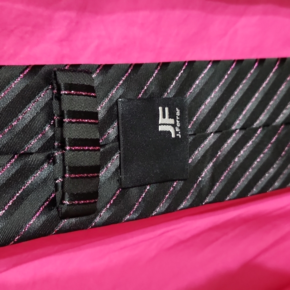 Men's XL 17.5 34-35 Hot Pink Dress Shirt & Tie - Picture 3 of 4